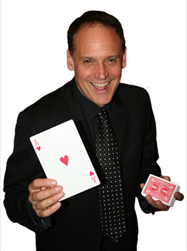 marco_seymour_the_ace_magician_small (1)